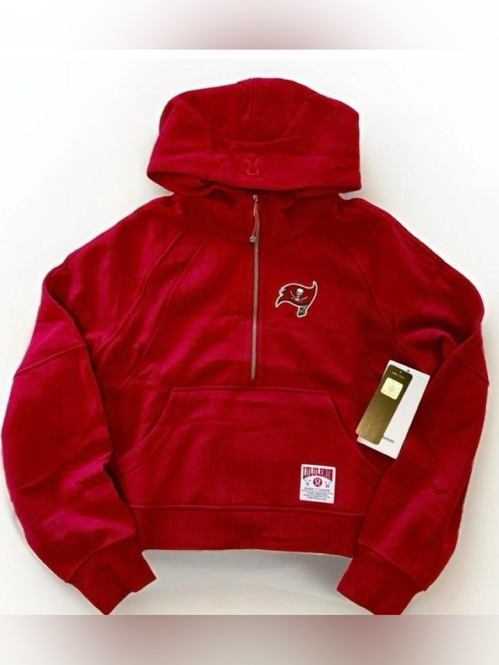 NWT Lululemon Womens NFL Tampa Bay Buccaneers Scuba Oversized 1/2 Zip M/L